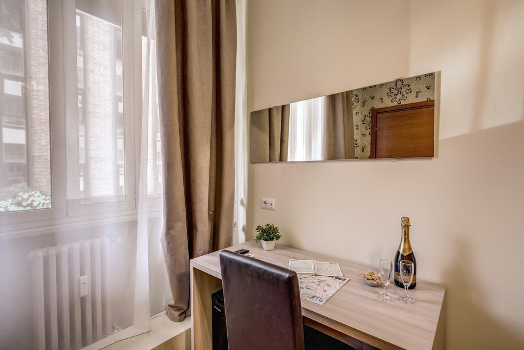 Roma 41 Hotel Buitenkant foto