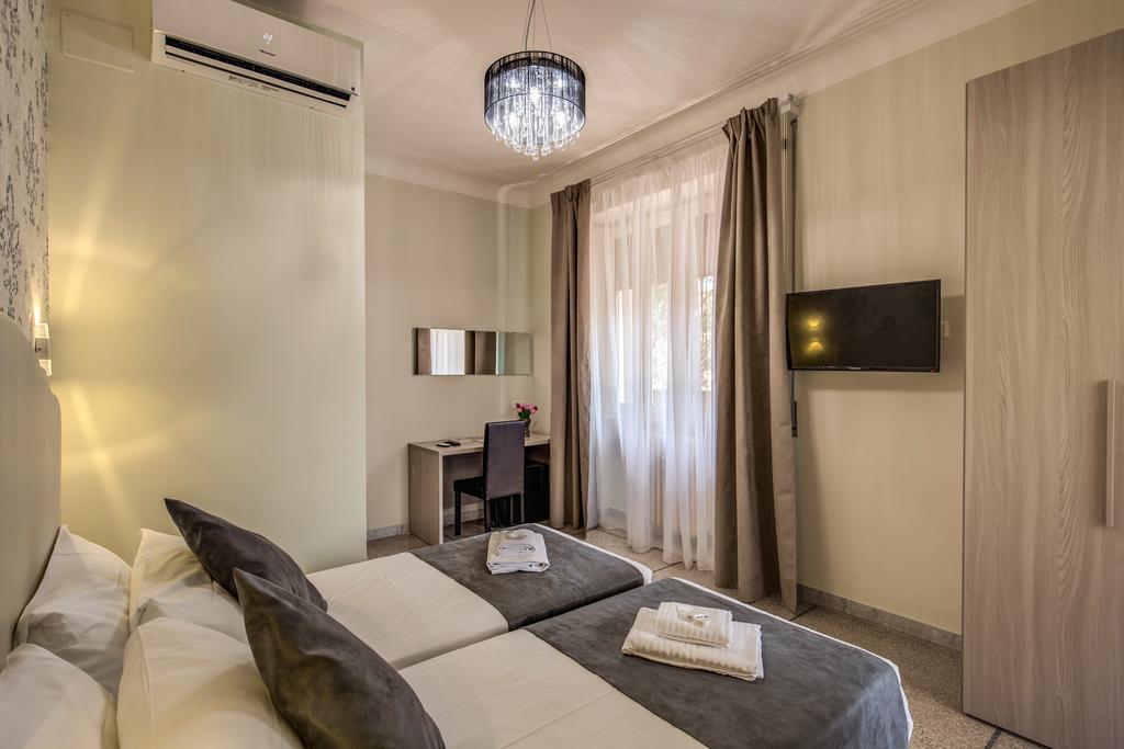 Roma 41 Hotel Buitenkant foto